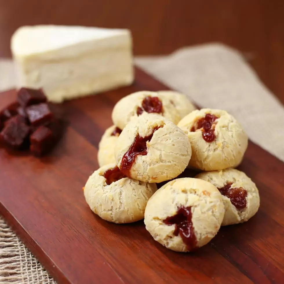 pao-de-queijo-goiabada