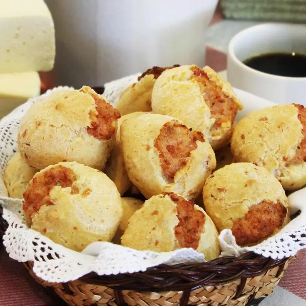 pao-de-queijo-calabresa