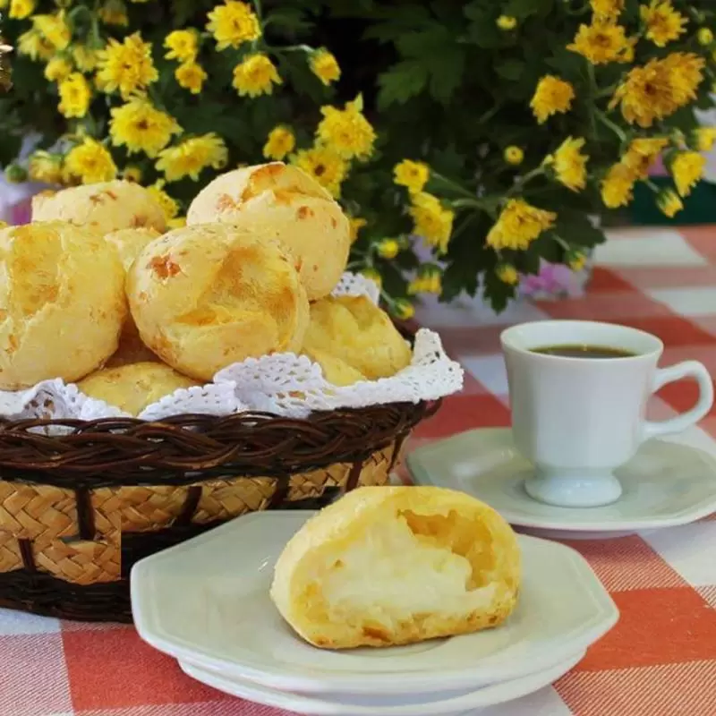 pao-de-queijo-recheado-requeijao-joia-de-minas
